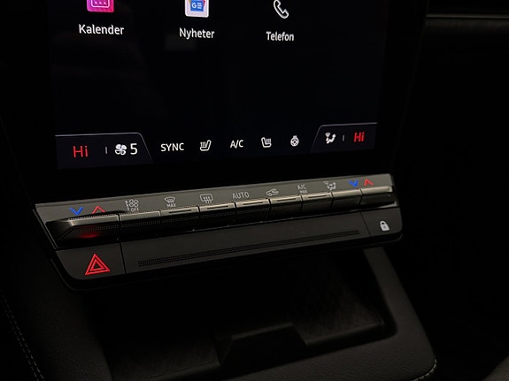 Renault Megane E-Tech 23 of 30