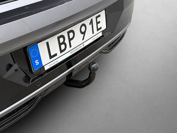 Renault Megane E-Tech 10 of 30
