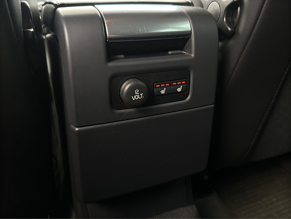 Volvo V70 23 of 26