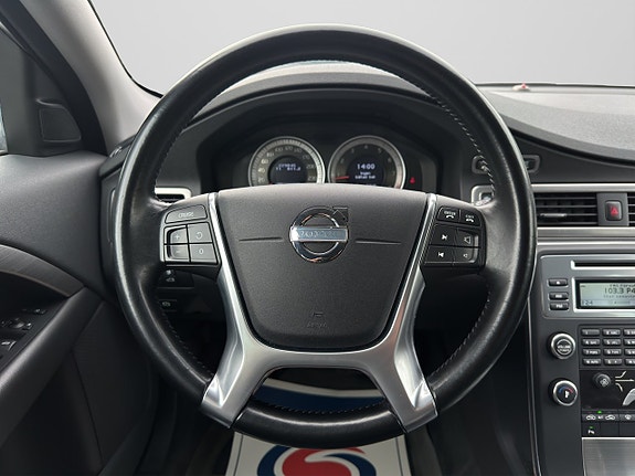 Volvo V70 13 of 26