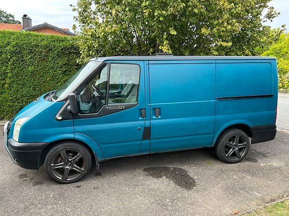 Ford Transit 4 of 13