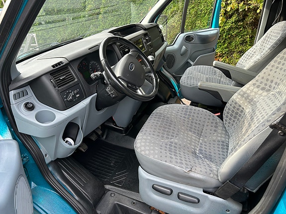 Ford Transit 12 of 13