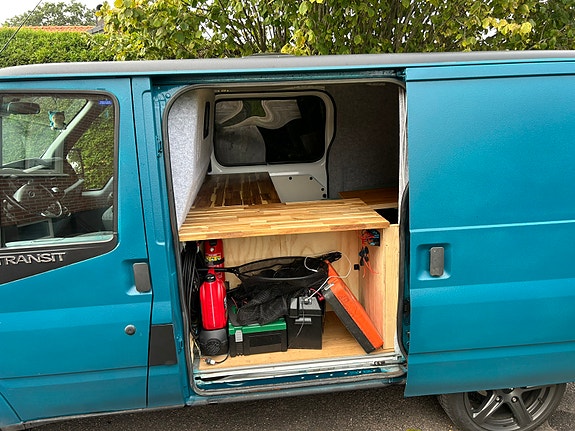 Ford Transit 10 of 13