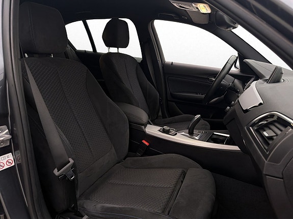BMW 118i 23 of 29