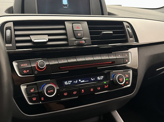 BMW 118i 20 of 29