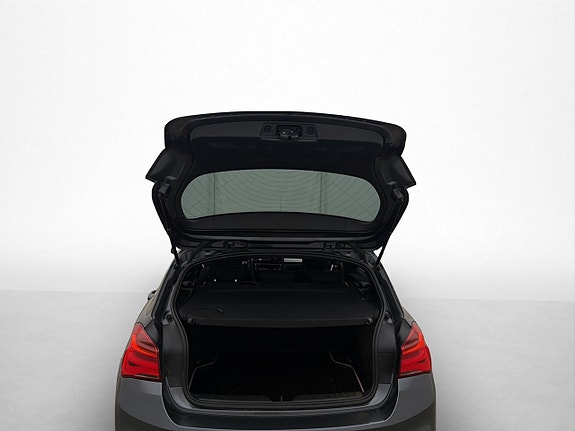 BMW 118i 25 of 29