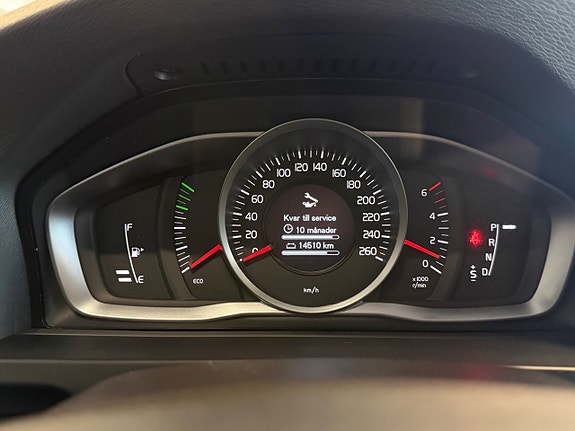 Volvo V60 19 of 24
