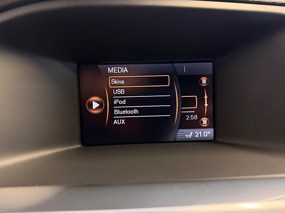 Volvo V60 17 of 24