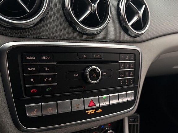 Mercedes-Benz GLA220 d 22 of 30