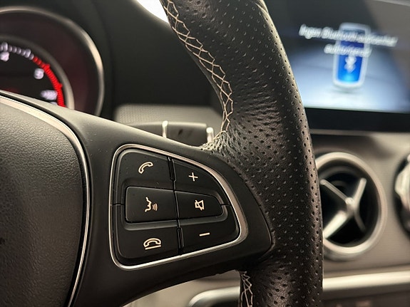 Mercedes-Benz GLA220 d 17 of 30