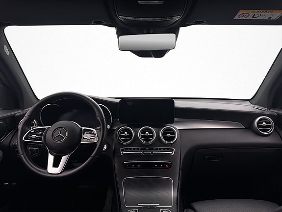 Mercedes-Benz GLC300 e 14 of 28