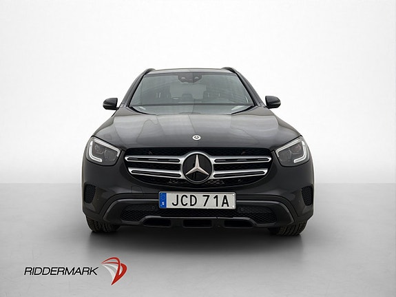 Mercedes-Benz GLC300 e 2 of 28