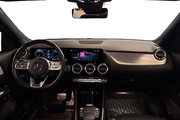 Mercedes-Benz GLA250 e 11 of 22