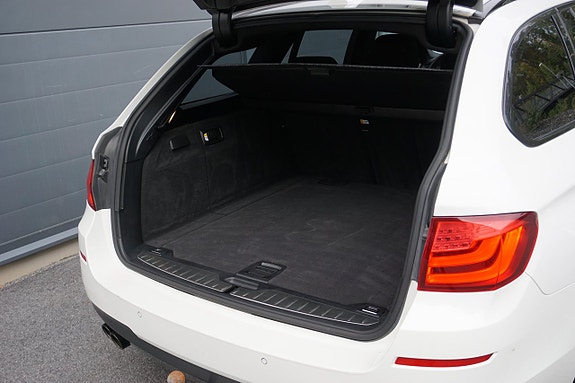 BMW 525d 15 of 30