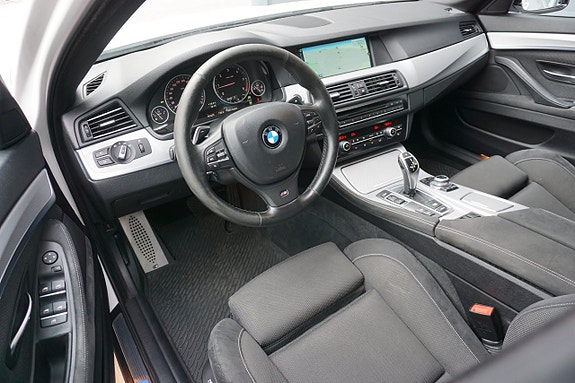 BMW 525d 30 of 30