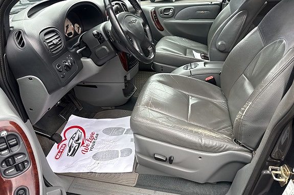 Chrysler Grand Voyager 8 of 13