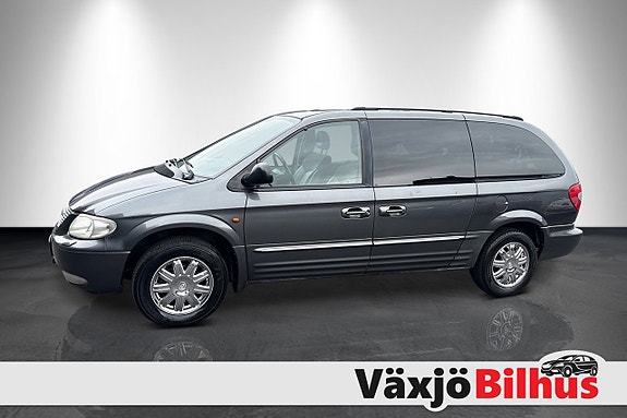 Chrysler Grand Voyager 2 of 13