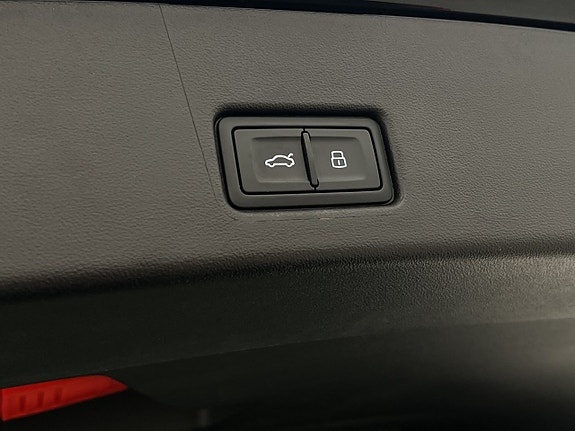 Audi Q4 e-tron 27 of 30