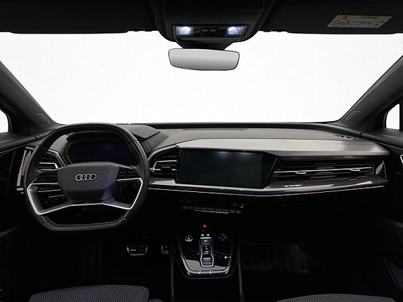 Audi Q4 e-tron 14 of 30