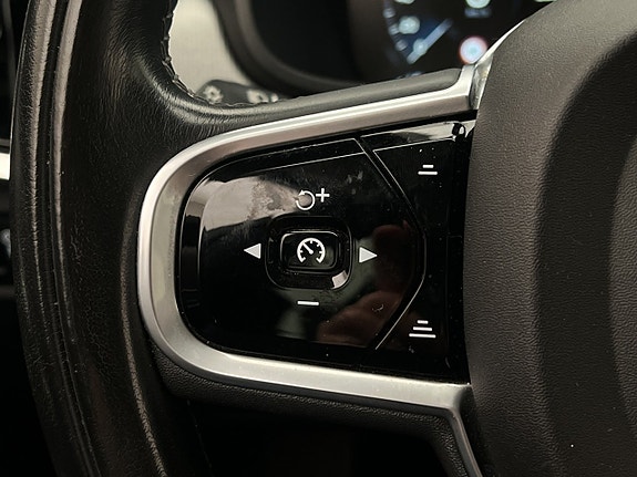 Volvo V90 Cross Country 17 of 30