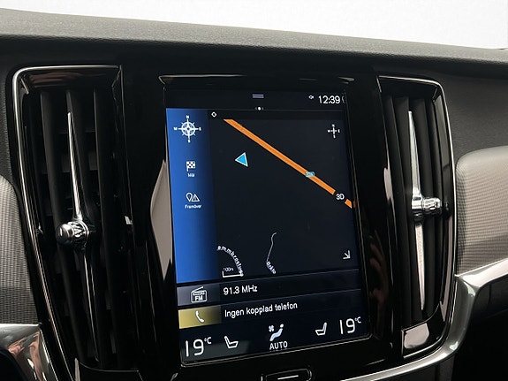 Volvo V90 Cross Country 23 of 30