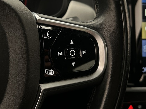 Volvo V90 Cross Country 20 of 30