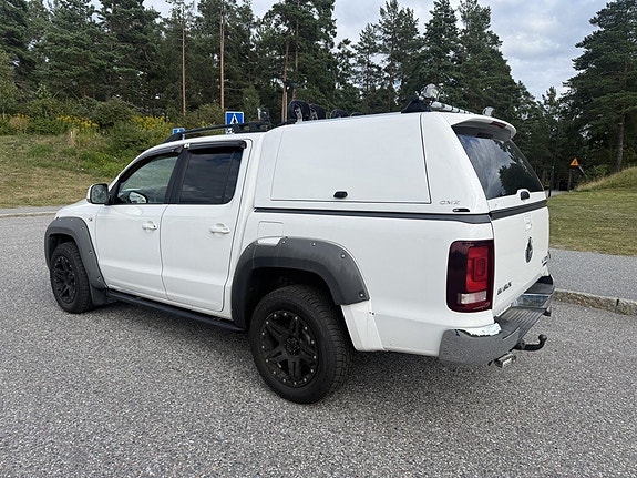 Volkswagen Amarok 4 of 9