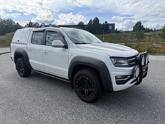 Volkswagen Amarok 3 of 9