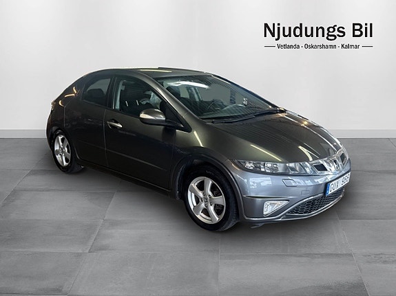 Honda Civic 4 of 9