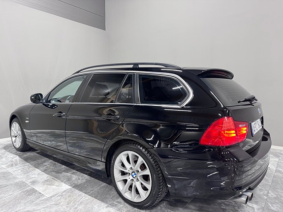 BMW 325i 6 of 26