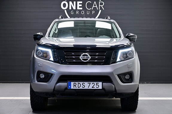 Nissan Navara 2 of 22