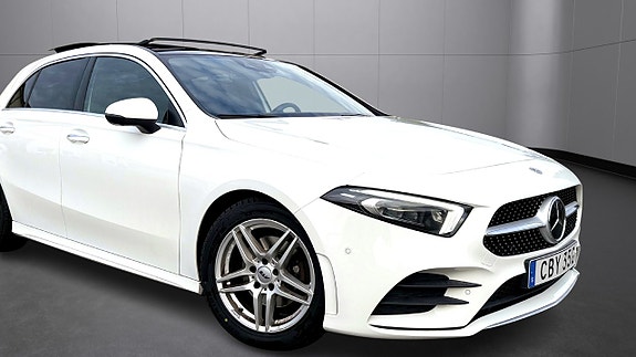 Mercedes-Benz A200 2 of 28