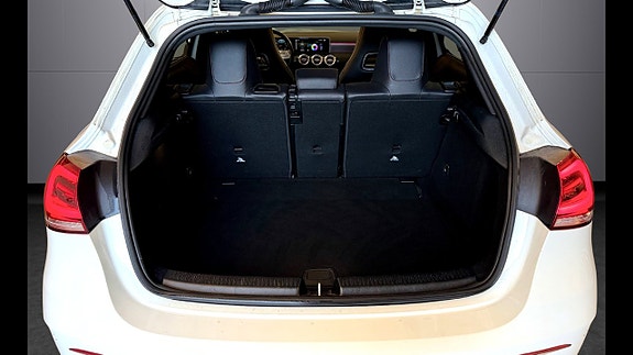 Mercedes-Benz A200 28 of 28