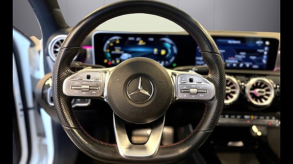 Mercedes-Benz A200 26 of 28