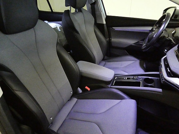 Skoda Enyaq 12 of 24