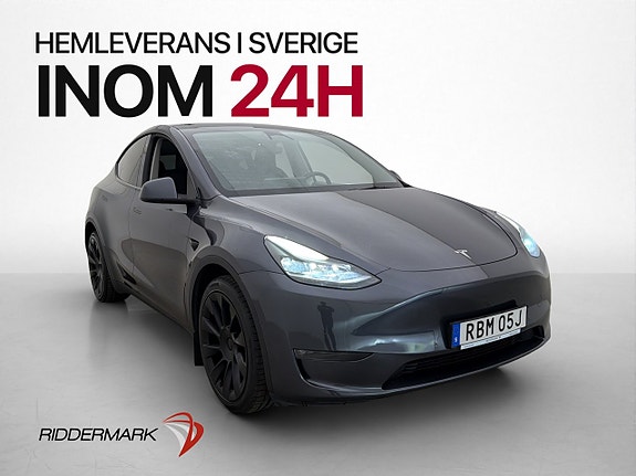 Tesla Model Y 4 of 30