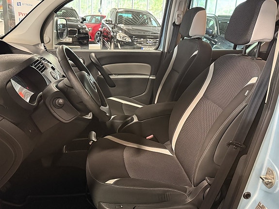 Renault Kangoo Express 6 of 9