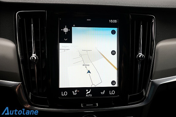 Volvo S90 21 of 30