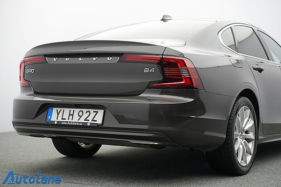 Volvo S90 12 of 30