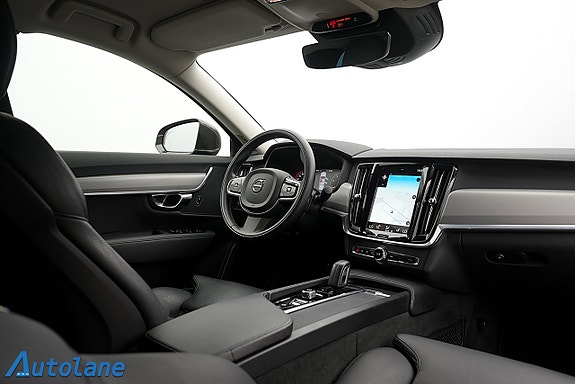 Volvo S90 15 of 30