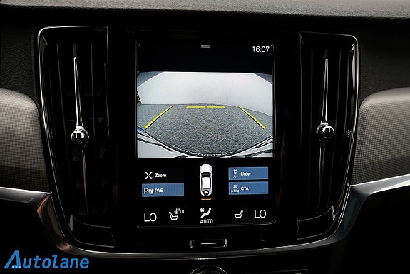 Volvo S90 23 of 30