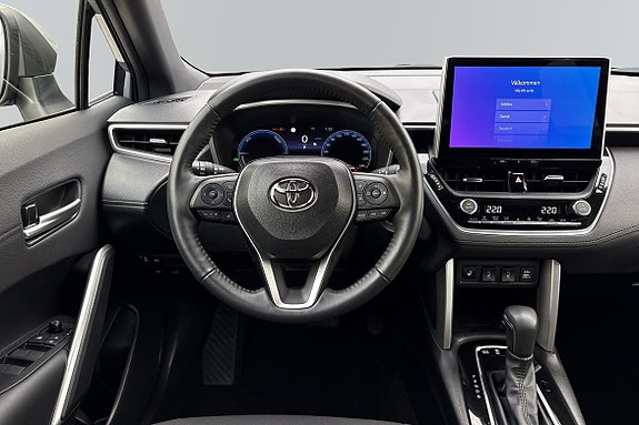 Toyota Corolla Cross 10 of 20