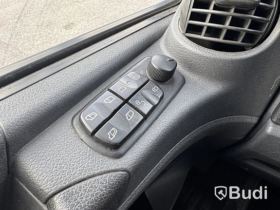 Kranbil Mercedes-Benz Atego 5.1 PowerShift 3 ... via auktion 20 of 27