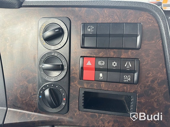 Kranbil Mercedes-Benz Atego 5.1 PowerShift 3 ... via auktion 24 of 27