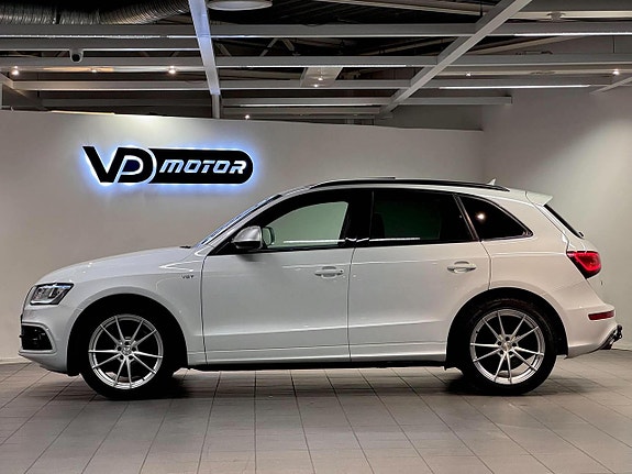 Audi SQ5 2 of 29