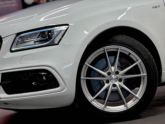 Audi SQ5 10 of 29
