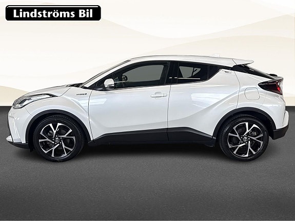 Toyota C-HR 6 of 18