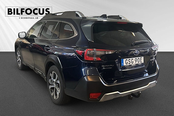 Subaru Outback 2 of 6