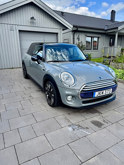 MINI Cooper 4 of 10