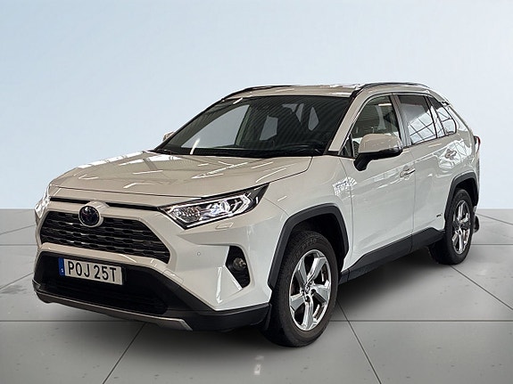 Toyota RAV4 16 of 23